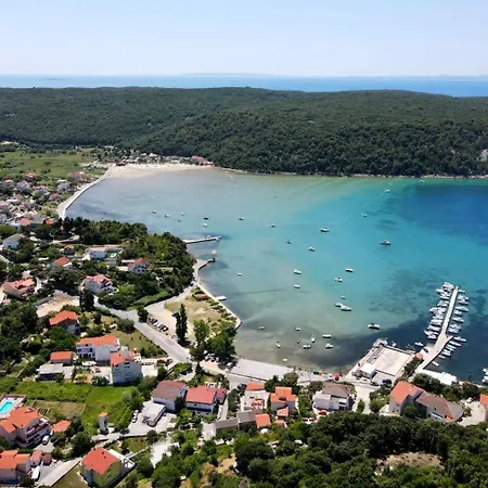 Apartment By The Sea Kampor, Rab - 22228 Rab Town